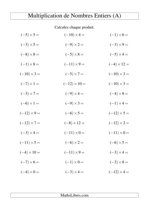 Multiplication de nombres entiers -- Négatif multiplié par positif (45 par page) (A)