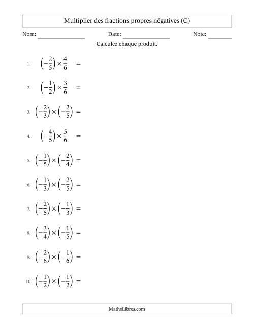 Multiplier des fractions propres négatives avec dénominateurs différents jusqu'aux sixièmes, résultats sous fractions propres et quelque simplification (C)