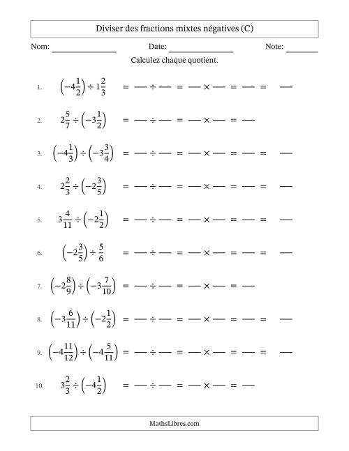 Diviser des fractions mixtes négatives avec dénominateurs jusqu'aux douzièmes, résultats sous fractions mixtes et sans simplification (Remplissable) (C)