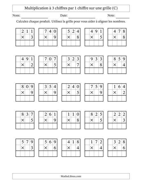 Multiplication à 3 chiffres par 1 chiffre avec le support d'une grille (C)