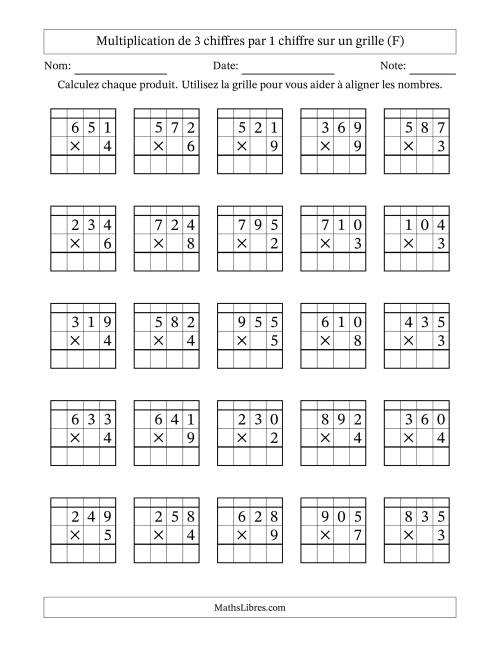 Multiplication de 3 chiffres par 1 chiffre avec l'aide d'une grille avec retenue (F)