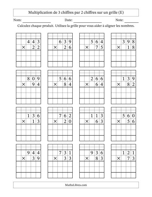 Multiplication de 3 chiffres par 2 chiffres avec l'aide d'une grille avec retenue (E)