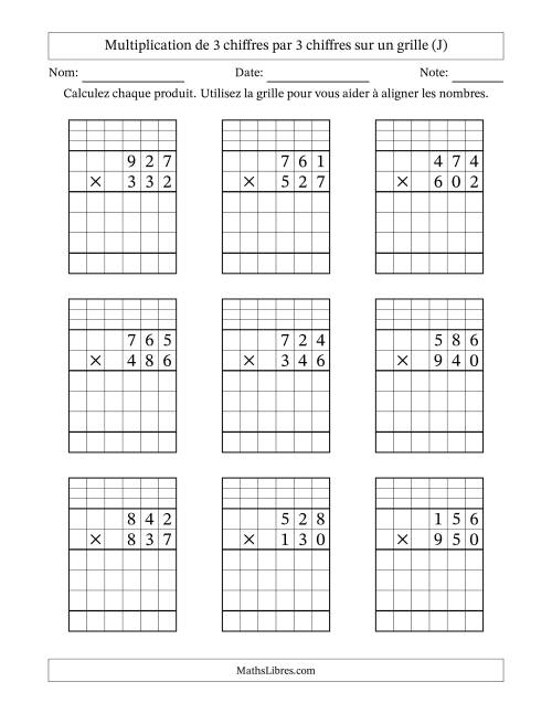 Multiplication de 3 chiffres par 3 chiffres avec l'aide d'une grille avec retenue (J)