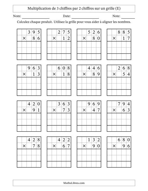 Multiplication de 3 chiffres par 2 chiffres avec l'aide d'une grille sans retenue (E)