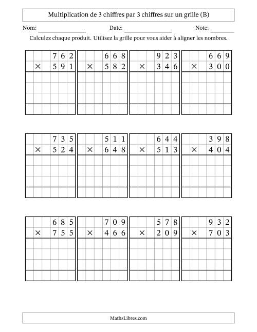 Multiplication de 3 chiffres par 3 chiffres avec l'aide d'une grille sans retenue (B)